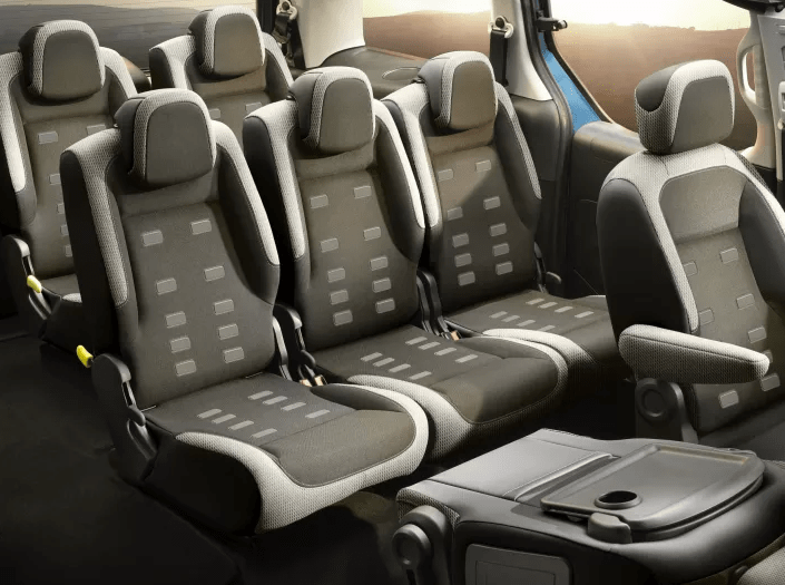 Interior space in Berlingo Multispace